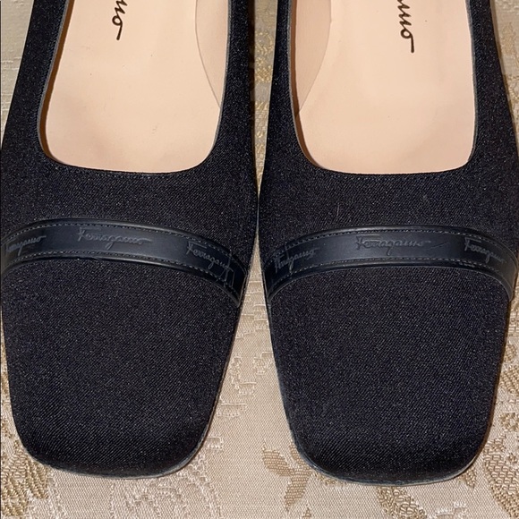Salvatore Ferragamo Logo Block Fabric Heels 10 - Picture 3 of 9